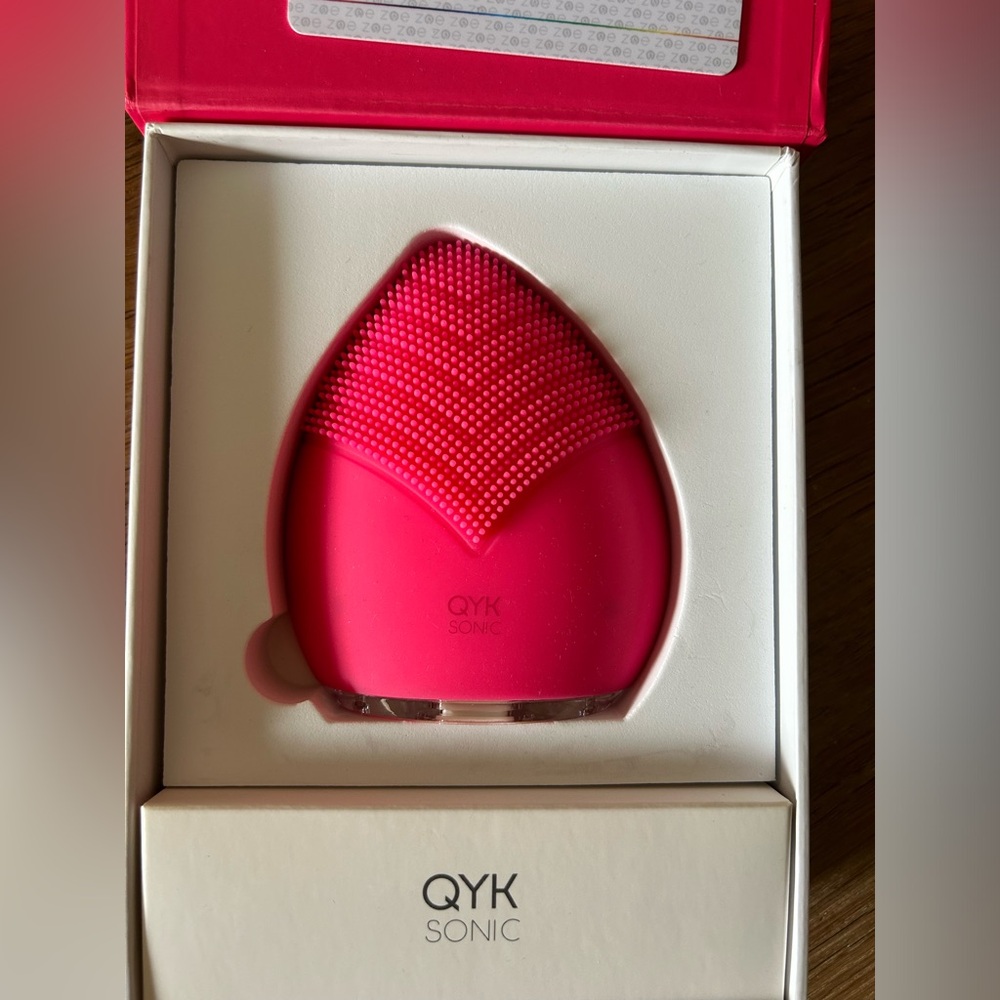 ZOE Bliss Advanced Skincare Device | QYKSonic - Brand New